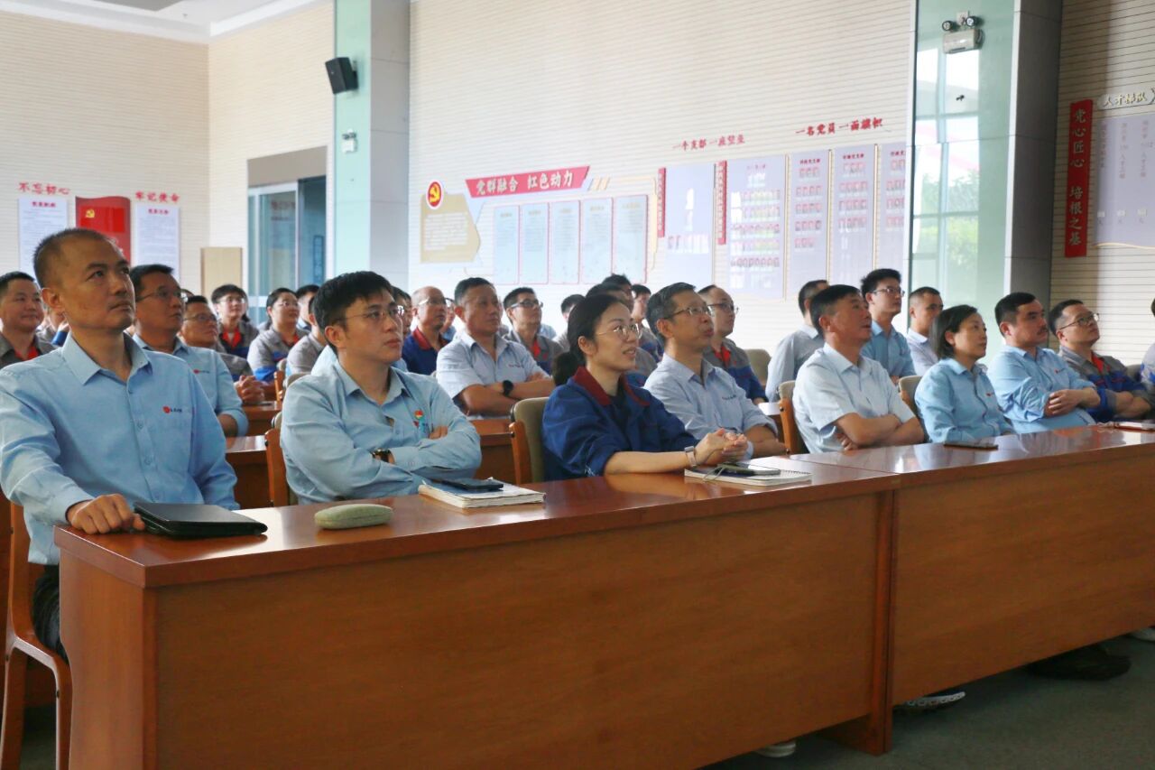 9737cfa4bf2df65497bbf865dce17d7b.jpg 9737cfa4bf2df65497bbf865dce17d7b.jpg